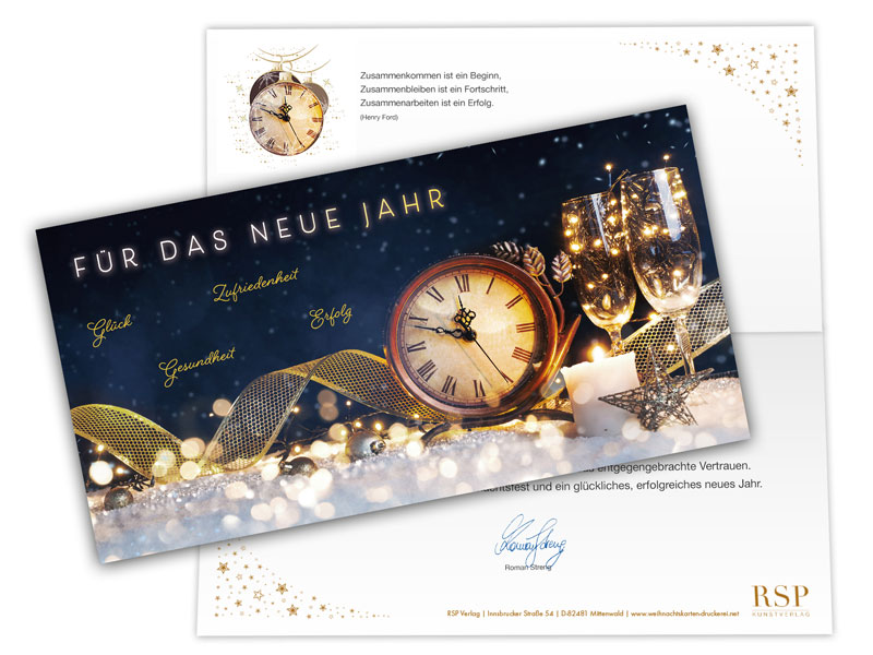 Weihnachtskarten-Motiv mit einer Uhr und Neujahrswünschen